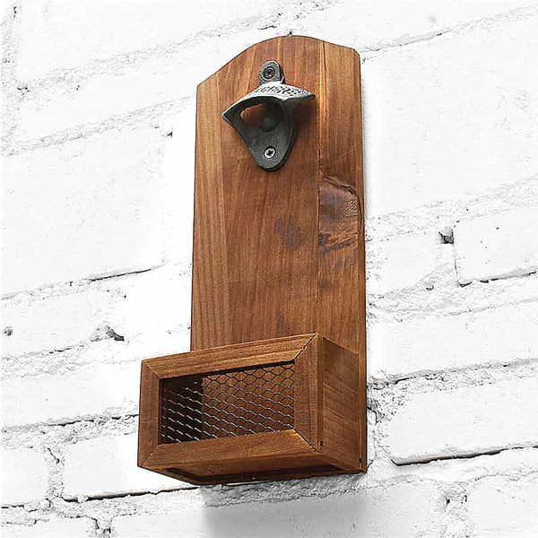 décapsuleur mural en bois retro